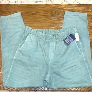 Women's Gap herringbone pattern elastic waist pants